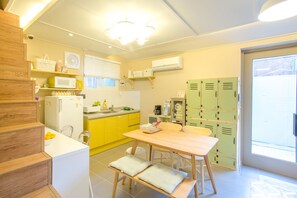 Dining - Hostel Vanilla 1 Dongdaemun (Seoul)