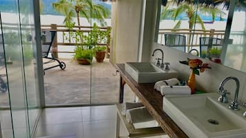 Presidential-Zimmer | Badezimmer | Dusche, Haartrockner, Bidet, Handtücher