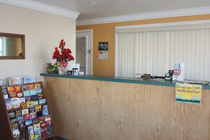 Mostrador para check-in y check-out