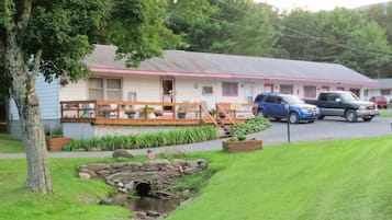 Fachada de la propiedad