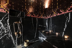 Steam room - Riad Bindoo (Marrakech)