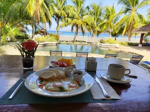 Breakfast, lunch and dinner served  - Villa Marina Hotel (Las Escobas del Venado)