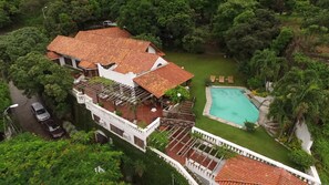 Aerial view - Iguanazu Bed & Breakfast (Guayaquil)