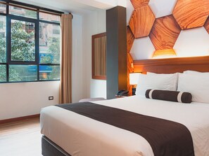 Premium bedding, pillow-top beds, minibar, in-room safe - Hotel Ferre Machu Picchu (Machu Picchu)