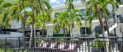 Fachada de la propiedad