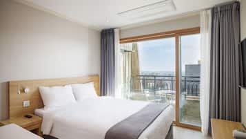 Studio Double | Rideaux occultants, Wi-Fi gratuit, draps fournis