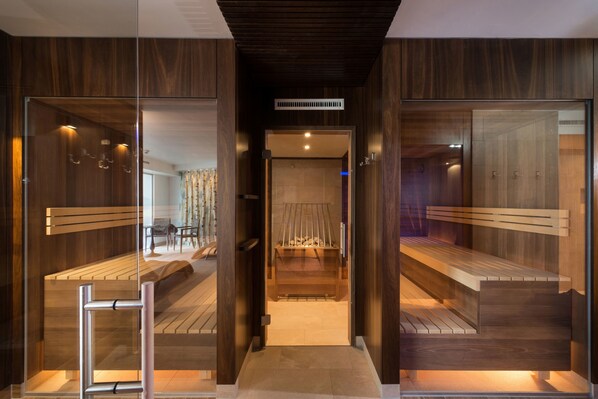 Sauna, Whirlpool, Dampfbad, Türkisches Bad/Hamam, Massageanwendungen