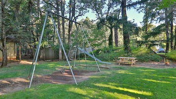 Children’s play area – outdoor