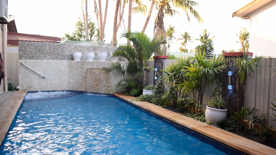 Al-Minhaj Service Apartments