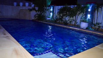 Utomhuspool