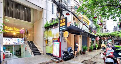 S79 Residences La Rose Spa