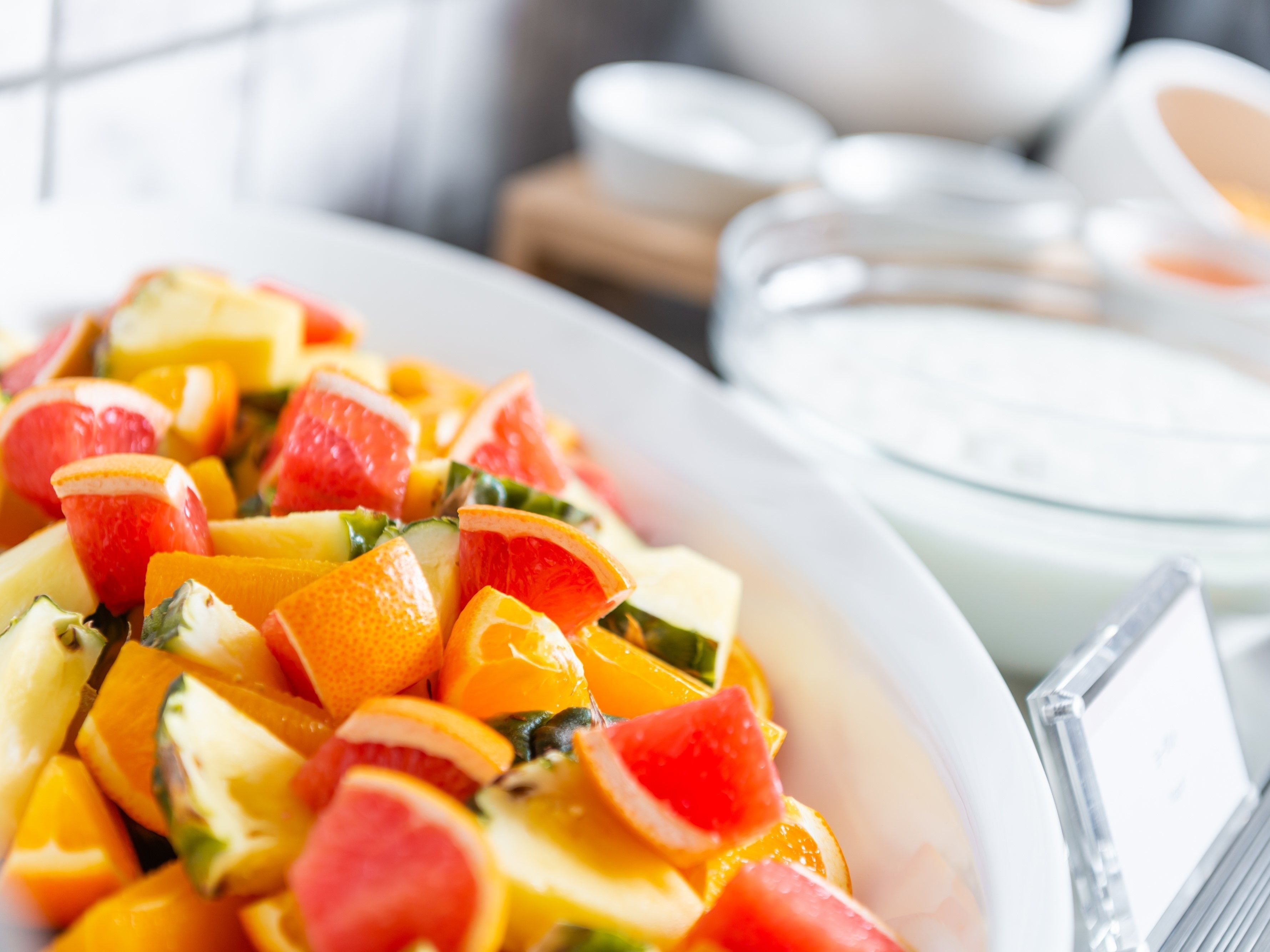 daily buffet breakfast (jpy 1300 per person)