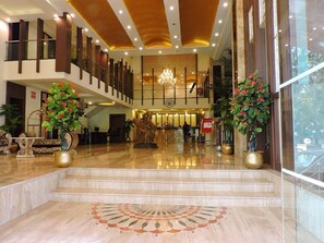 واجهة المنشأة