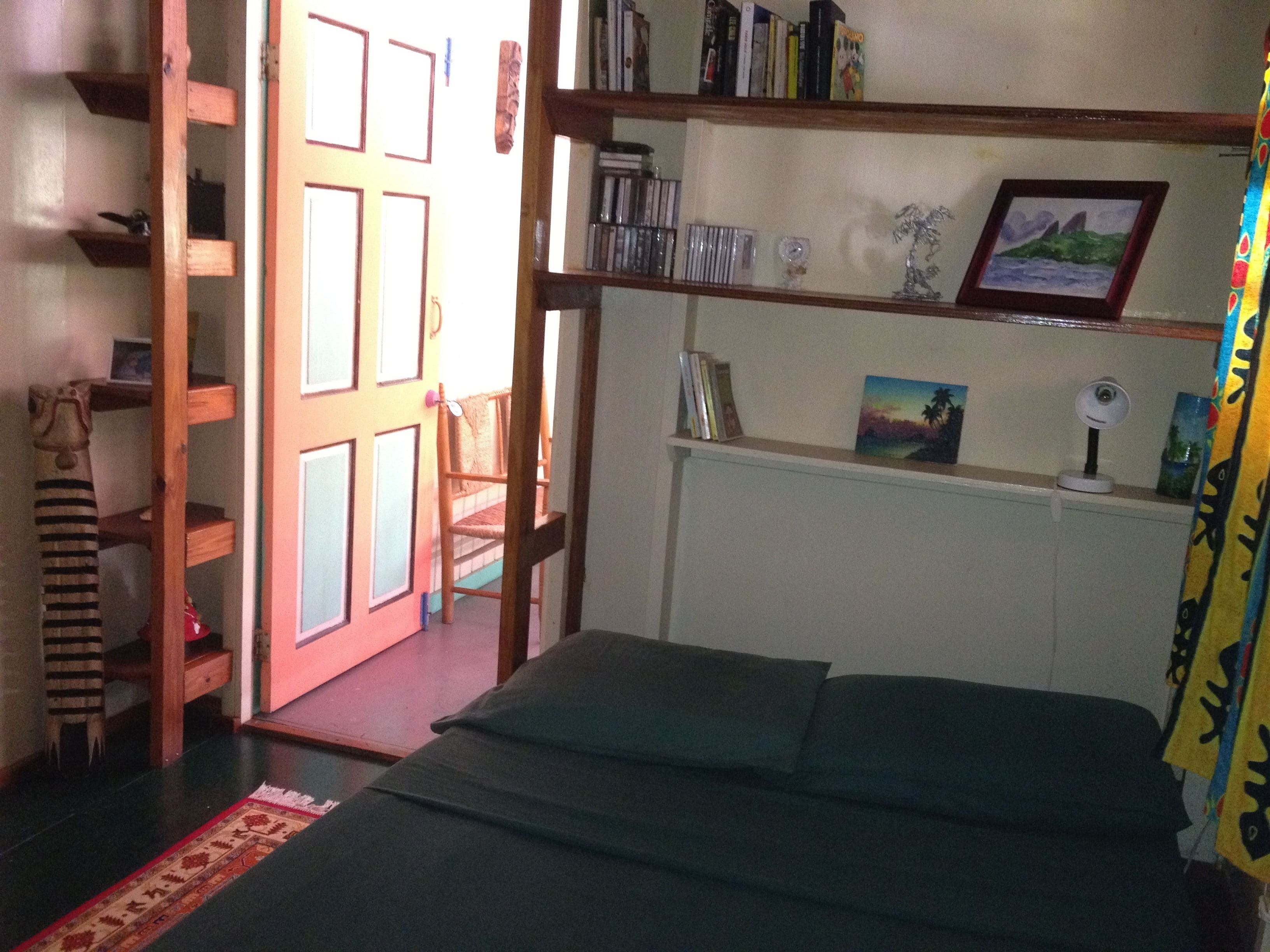 2 bedrooms, premium bedding, desk, free WiFi