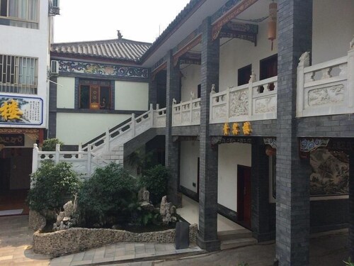 Sanlong Hotel in Kaiyuan City