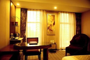 Room - Spring Summer Fall Winter International Hotel (Dingxing)