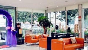 Lobby - Jumei Fashion Hotel (Luoyang)