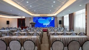 Unclassified image, 5 of 67, button - Vienna Hotel (Dongguan)