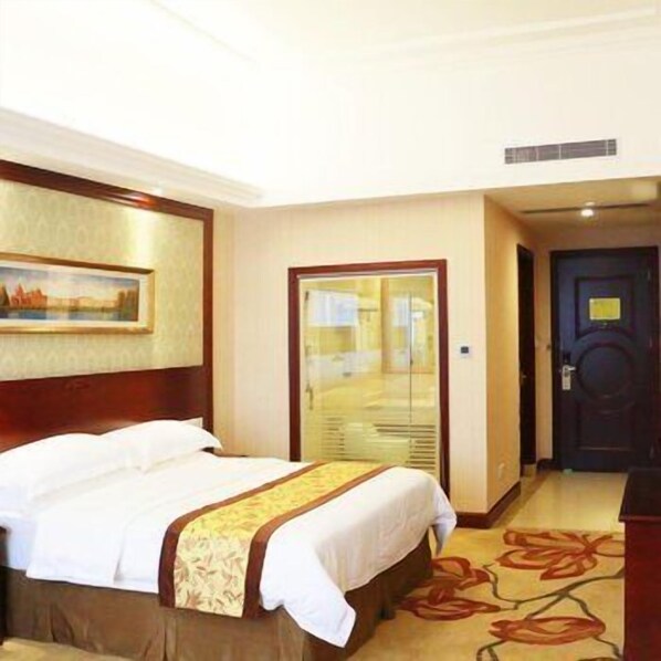 Soundproofing, free WiFi