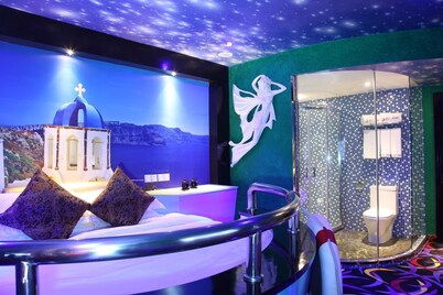 Milan Love Nest Hotel Jiande