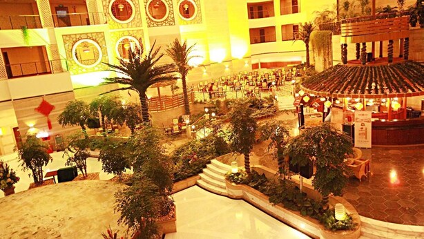 Lobby - Kunming Wanghu Hotel (Kunming)