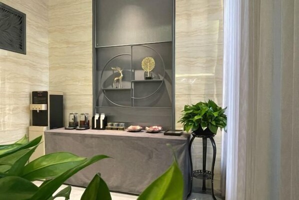 Interior - M International Hotel (Shazhou Night Market) (Dunhuang)