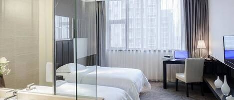 In-room safe, WiFi, bed sheets