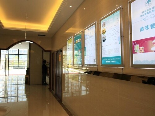 GreenTree Inn Zhoushan Putuo Donggang Hotel