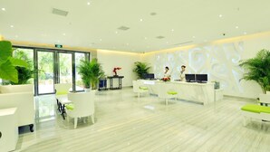 Lobby - Haikou Jiuju Youjian Hotel (Haikou)