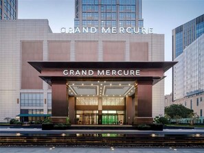 Exterior - Hengtong Garden Hotel. (Wuxi)