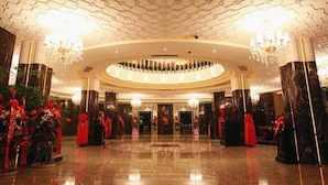 Lobby - Jundu Center Hotel Yantai (Yantai)