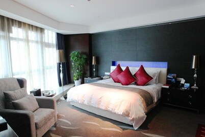 寧波海天一洲觀景酒店