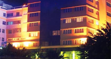 Dragon Union Hotel