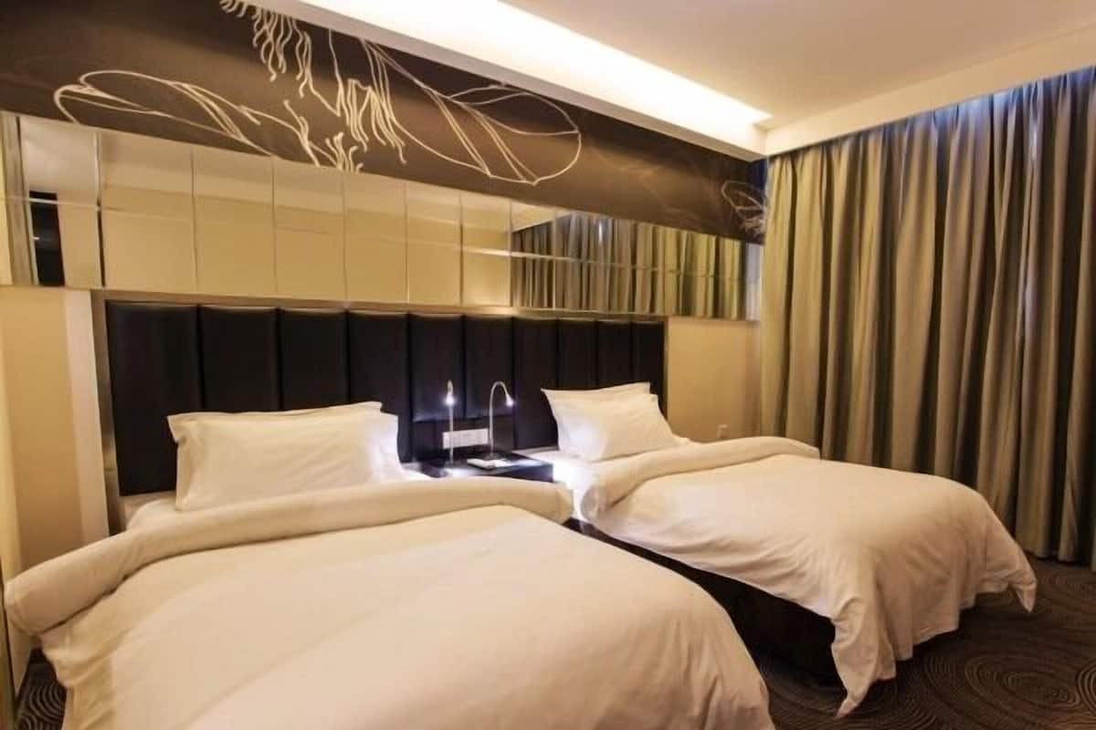 Twin Room (Very Sassy) | WiFi, bed sheets
