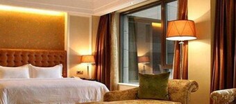 King Century Hotel
