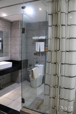 Bathroom - Nice Hotel (Wuhan)