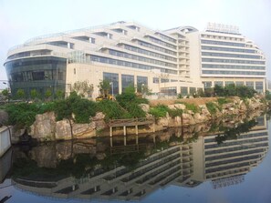 Exterior - Landbridge Jinjiang Hotel (Rizhao)