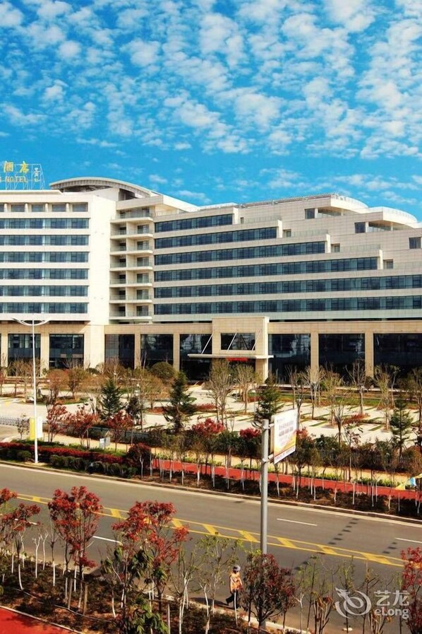Exterior - Landbridge Jinjiang Hotel (Rizhao)