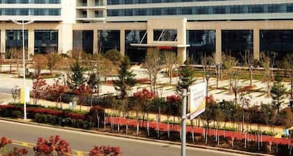 Landbridge Jinjiang Hotel