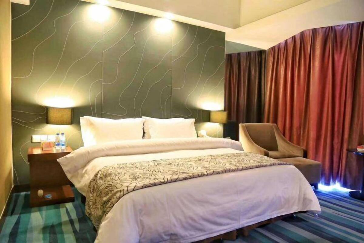 Suite (Ultra Sassy Double) | Coffres-forts dans les chambres, Wi-Fi gratuit