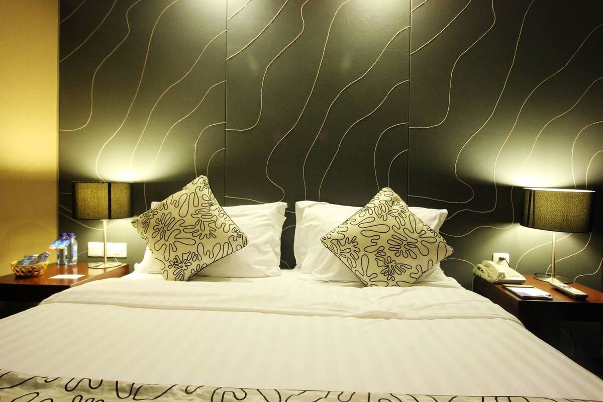 Chambre Double (Ultra Sassy) | Coffres-forts dans les chambres, Wi-Fi gratuit