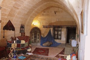 Lobby lounge - Oriental Cave Suites (Nevsehir)