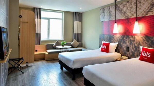 Egyptian cotton sheets, premium bedding, down comforters