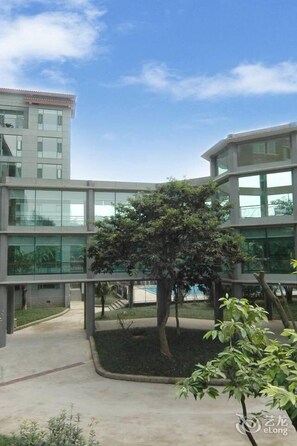 Exterior - Emeishan Huasheng Hotel (Leshan)