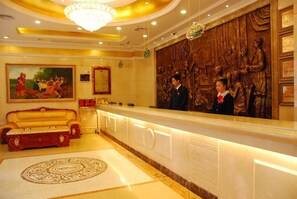 Lobby - Vienna Hotel Shenzhen Railway Station (Shenzhen)