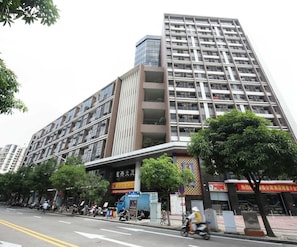 Exterior - Junyi Apartment Hotel (Zhongshan)