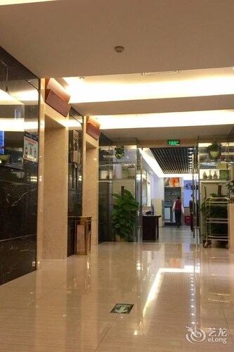 Shenzhen Yuehai Business Hotel