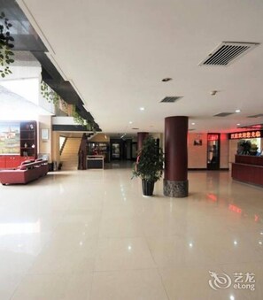 Lobby - Hanting Express (Yantai)