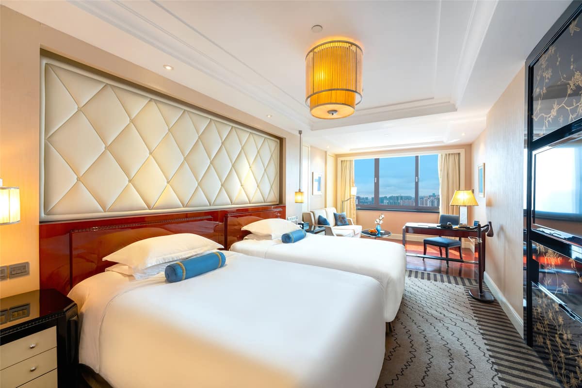 Ropa de cama de alta calidad, edredón y minibar