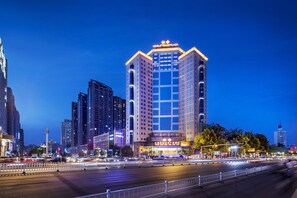 Exterior - Yun-Zen Jinling World Trade Plaza Hotel (Shijiazhuang)